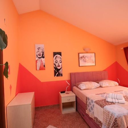 Apartman Vali Crikvenica Eksteriør billede